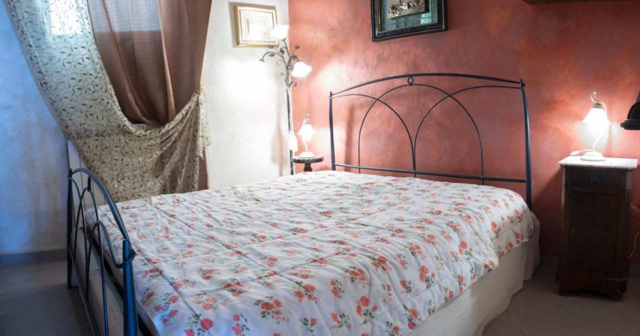 Casa Ambra Mare Apartment Бордихера Екстериор снимка